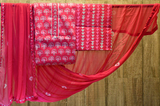 Deep pink cotton dress material with chiffon dupatta