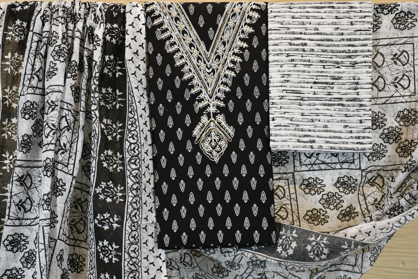 Black & White Printed Cotton Suit Set