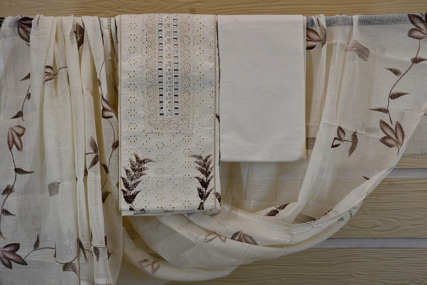 Off-White Chikankari Embroidered Kurta Set