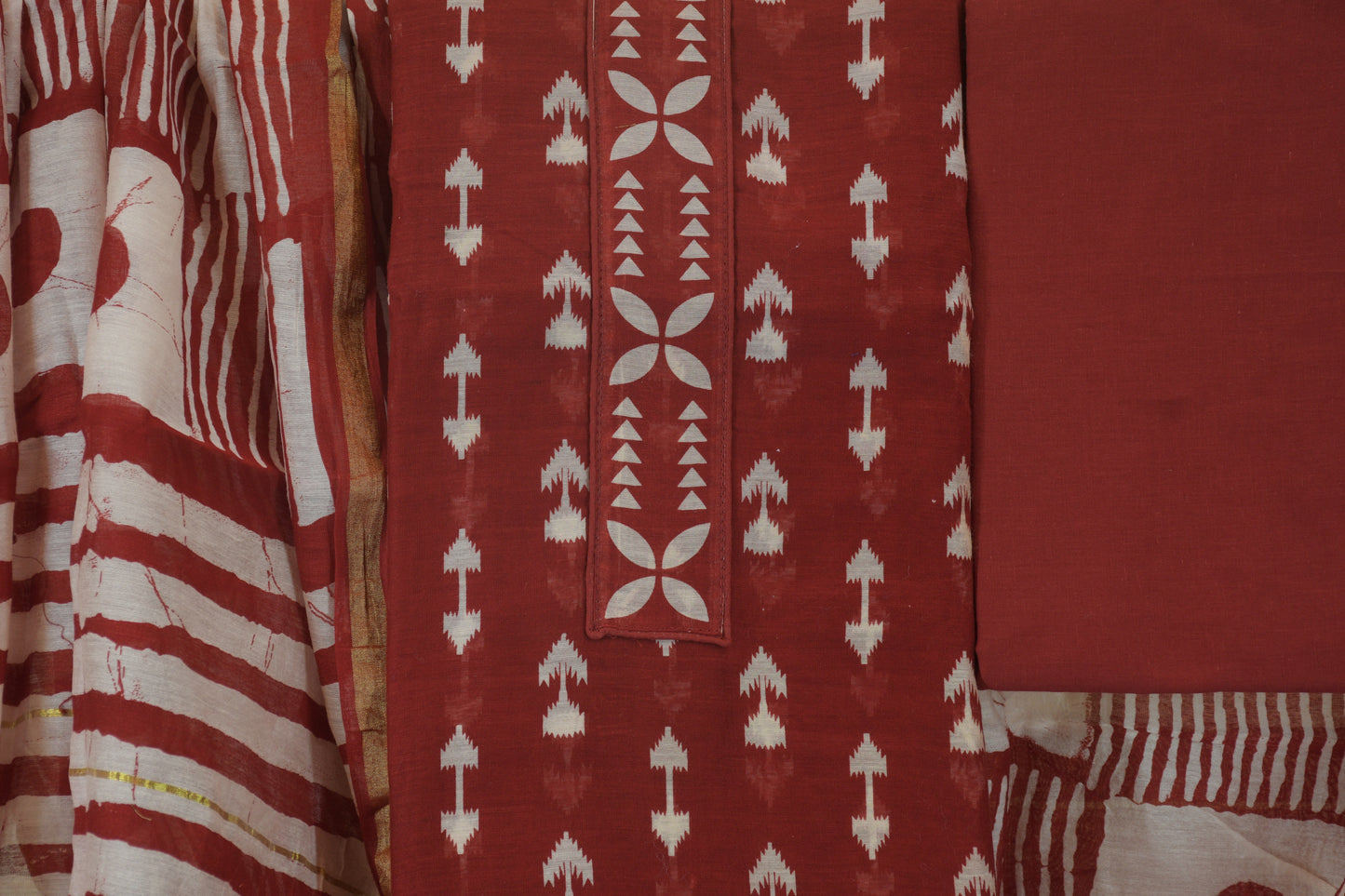 Maroon Gadwal Geometric Suit Set