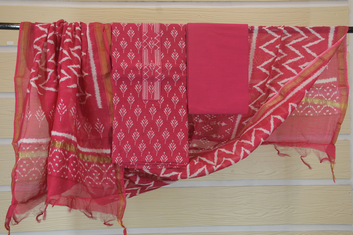 Rani Pink Gadwal Geometric Unstitched Suit Set