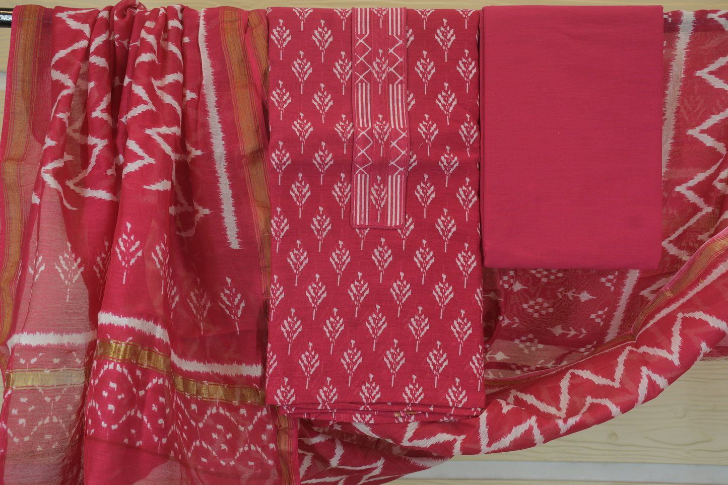 Rani Pink Gadwal Geometric Unstitched Suit Set