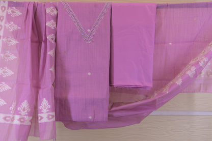 Blush Heritage: Woven Jamdani with Embellished V-Neck