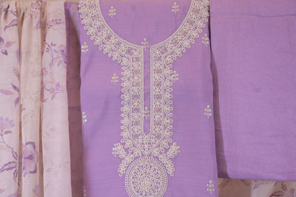Bloom in Lilac