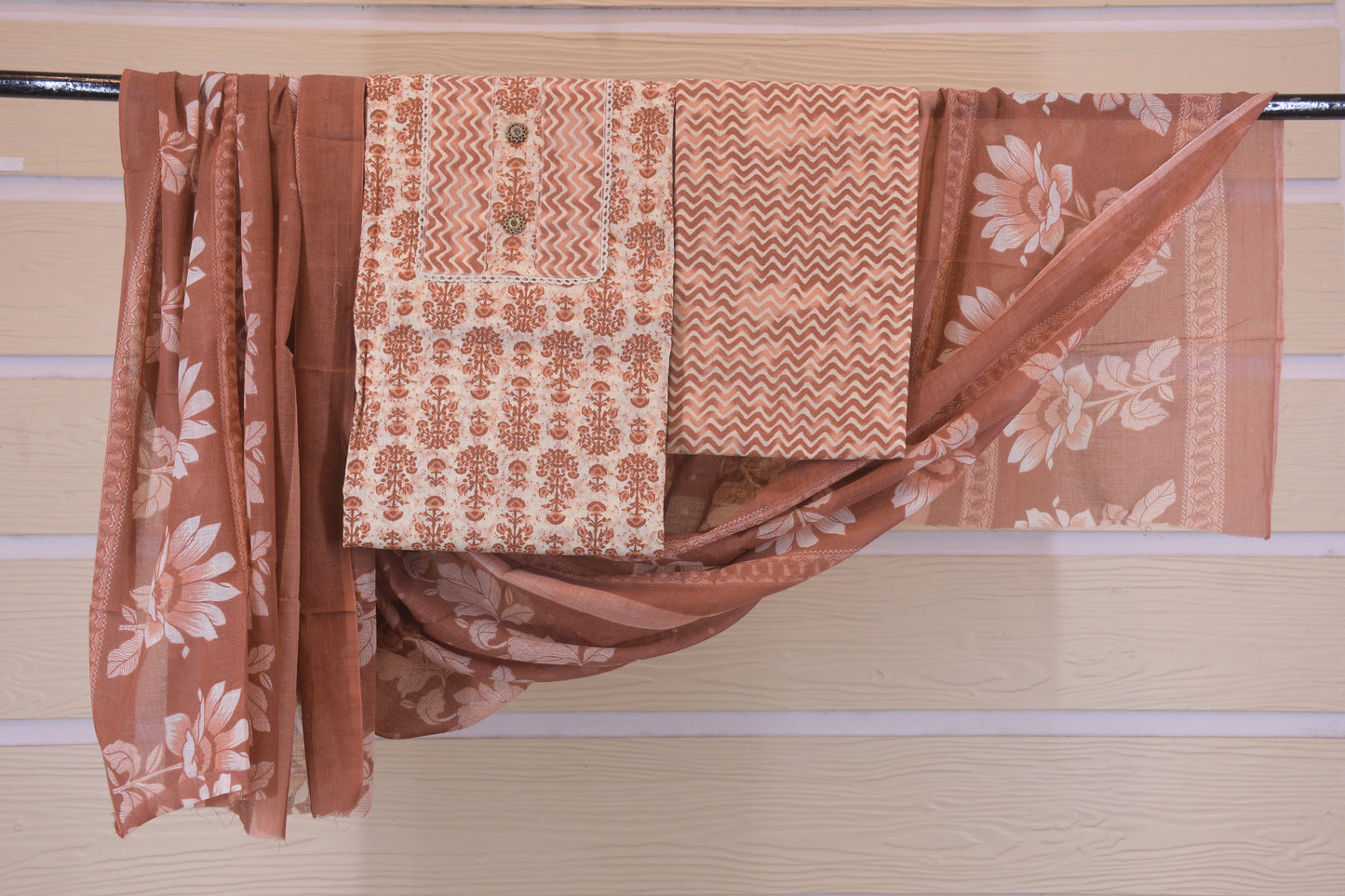 Cotton Bloom – Rust