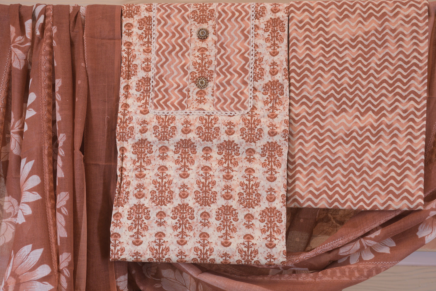 Cotton Bloom – Rust