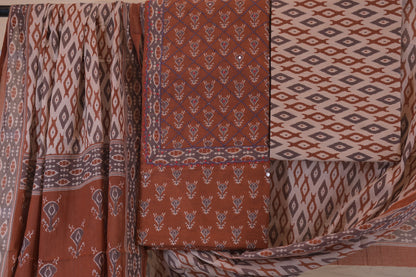 Amber Threads