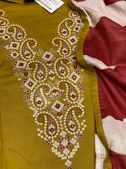 Mustard Maroon