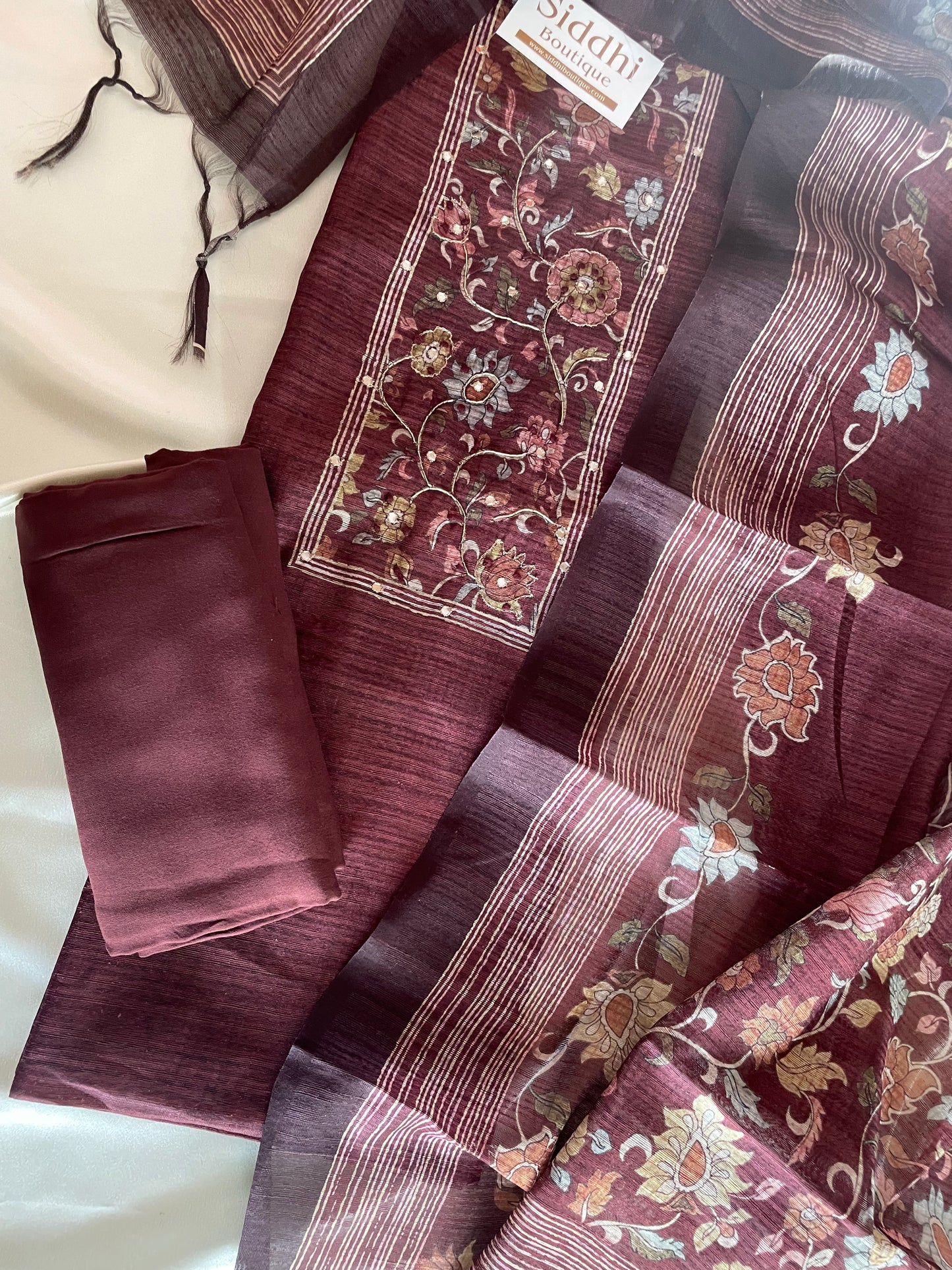 Burgundy Botanica