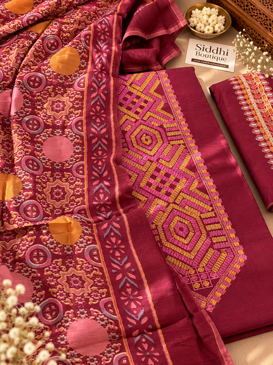 Maroon Folk