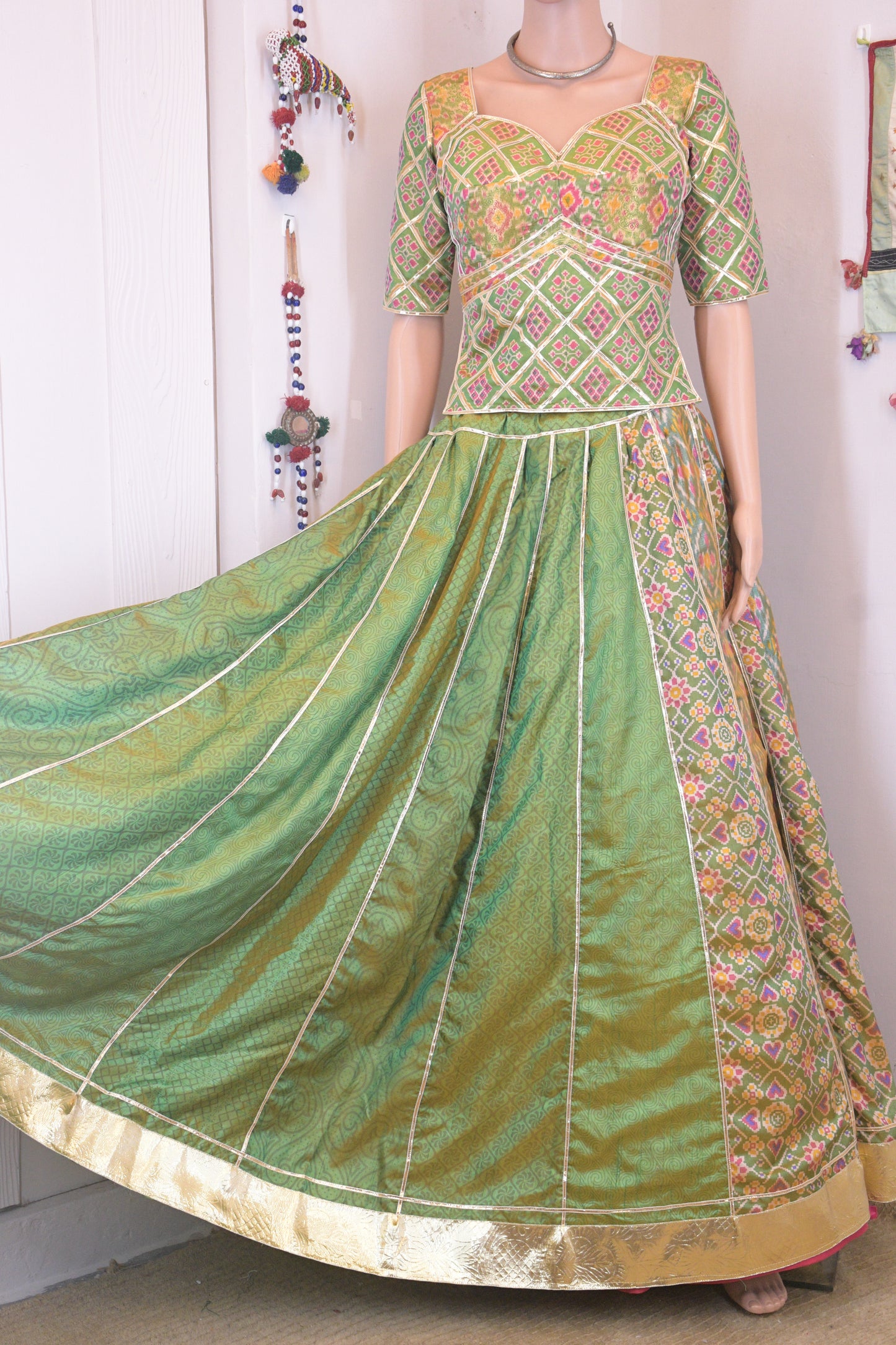 Green & Gold Patola Silk Chanya Choli | Siddhi Boutique